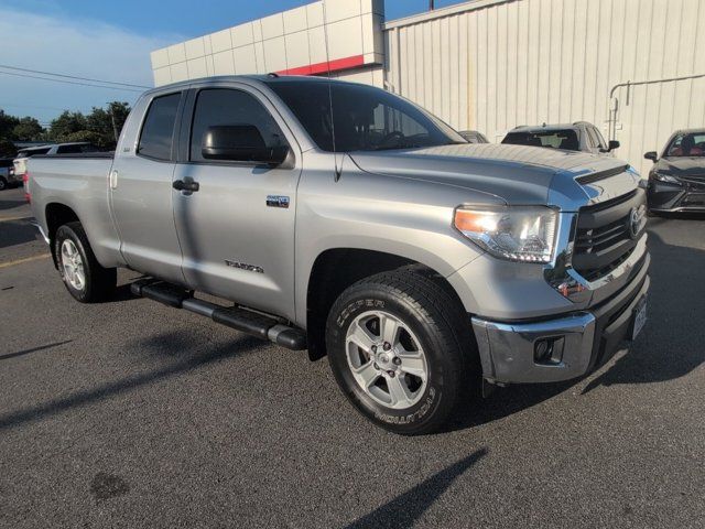 2015 Toyota Tundra SR5