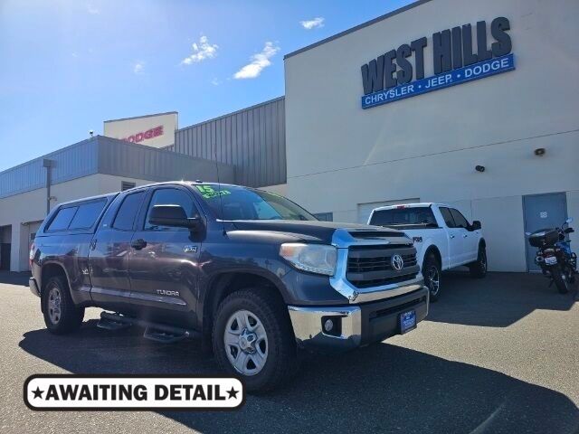 2015 Toyota Tundra SR5