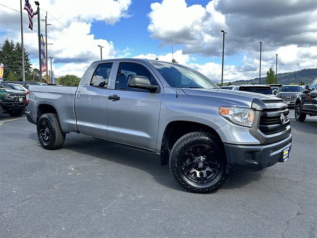 2015 Toyota Tundra SR5