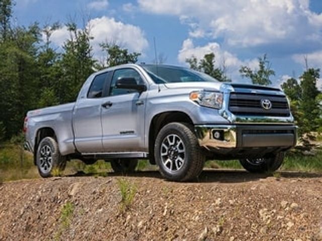 2015 Toyota Tundra SR5