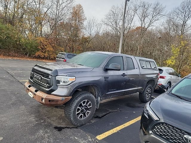 2015 Toyota Tundra SR5