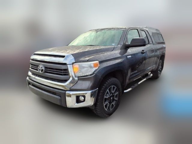 2015 Toyota Tundra SR5