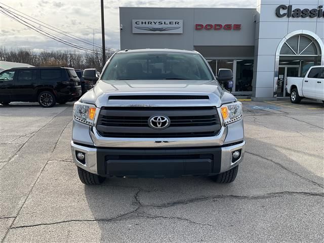 2015 Toyota Tundra SR5