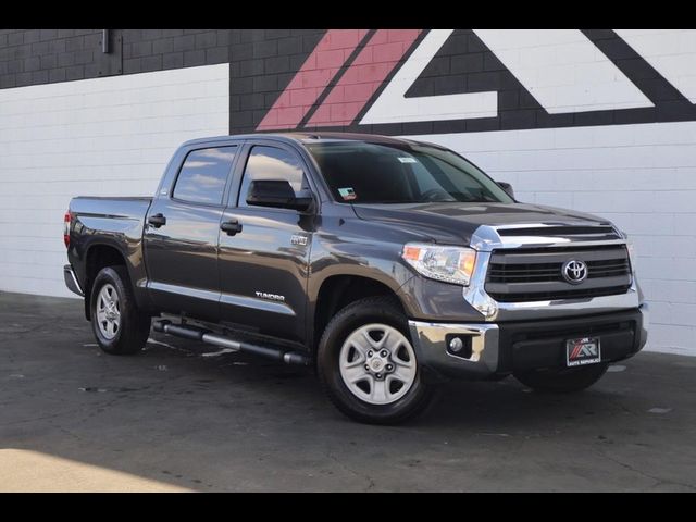 2015 Toyota Tundra SR5