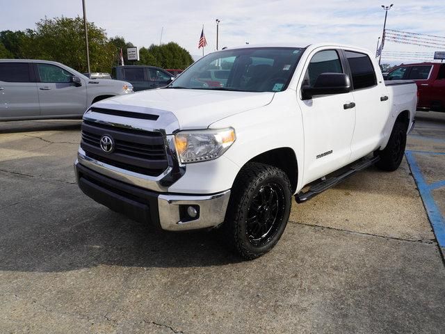 2015 Toyota Tundra SR5