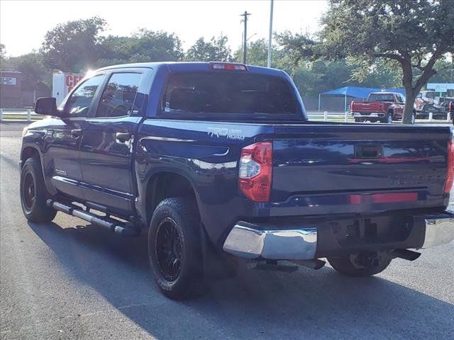 2015 Toyota Tundra SR5