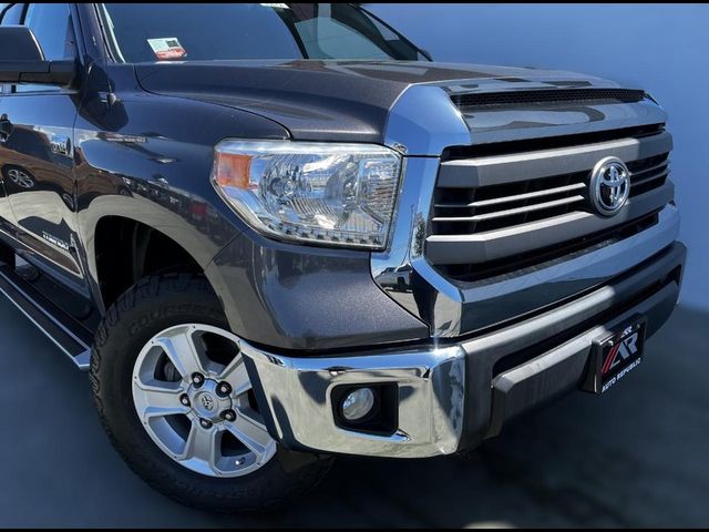 2015 Toyota Tundra SR5