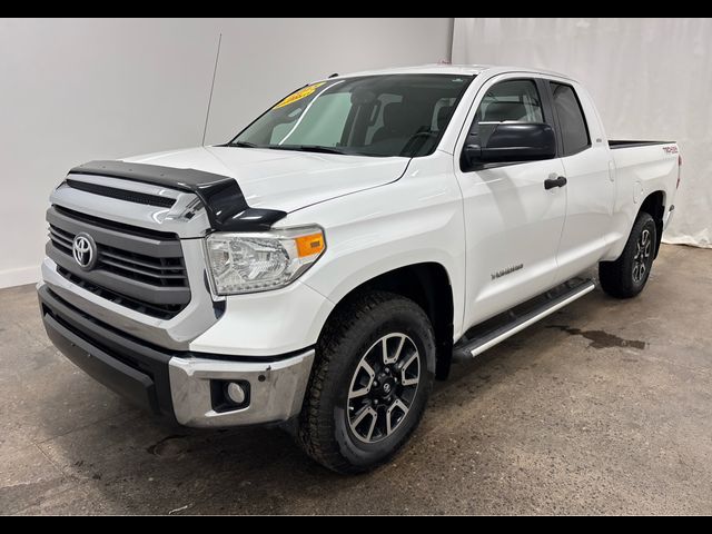 2015 Toyota Tundra SR5