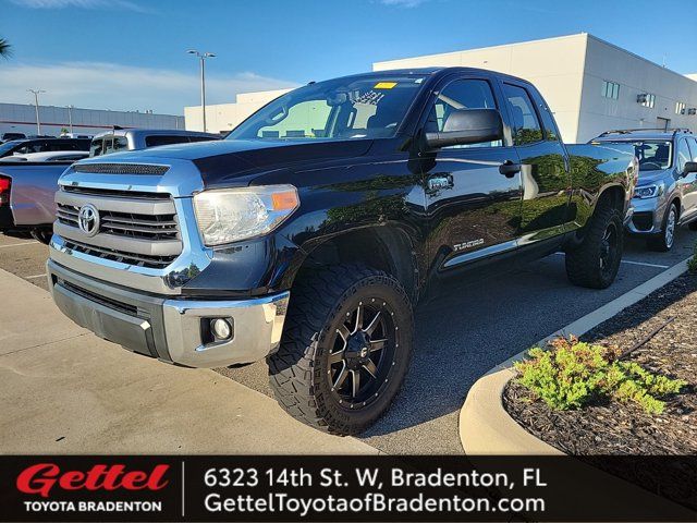 2015 Toyota Tundra SR5