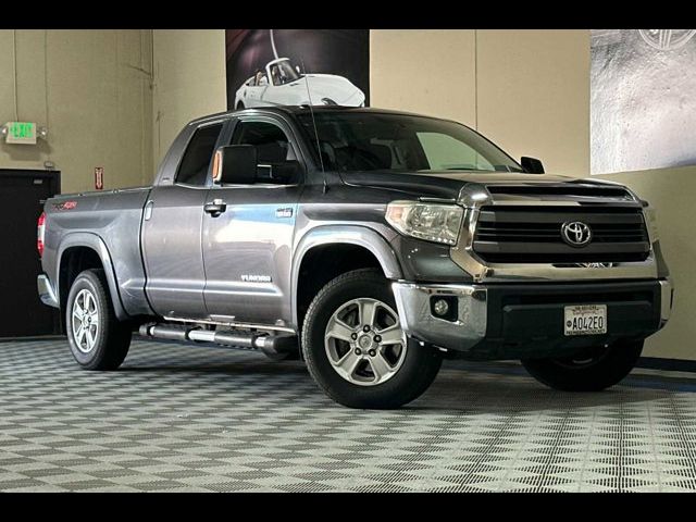 2015 Toyota Tundra SR5