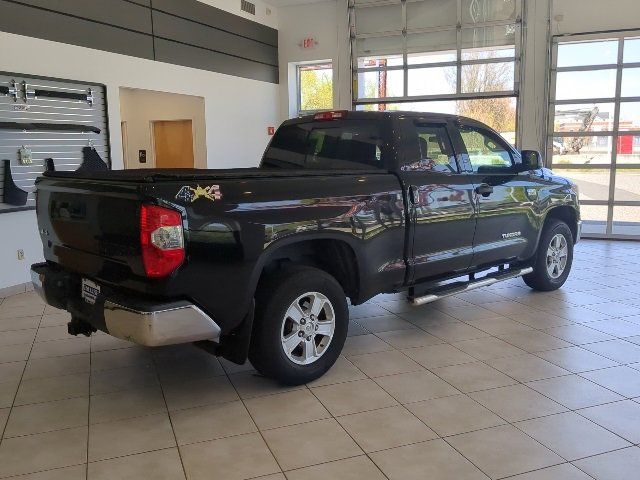 2015 Toyota Tundra SR5