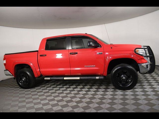 2015 Toyota Tundra SR5