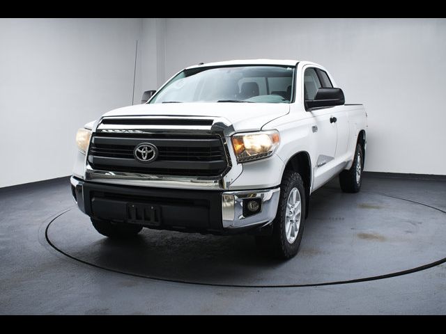 2015 Toyota Tundra SR5