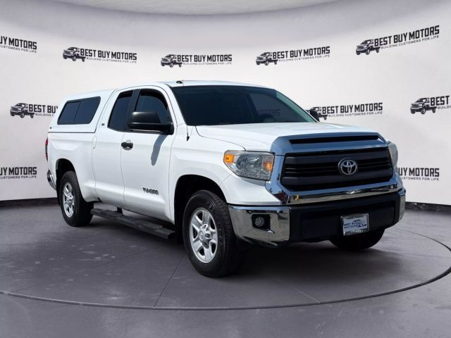 2015 Toyota Tundra SR5