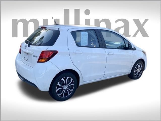 2015 Toyota Yaris L