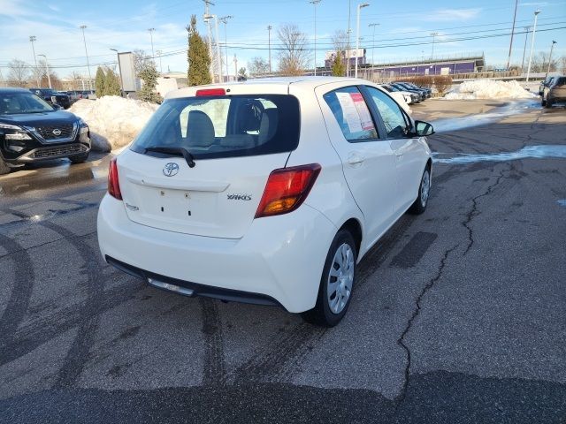 2015 Toyota Yaris L