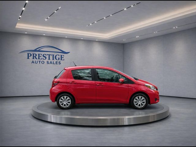 2015 Toyota Yaris L