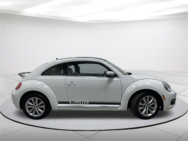 2015 Volkswagen Beetle 2.0L TDI Navigation