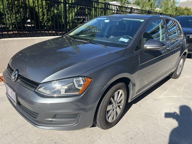 2015 Volkswagen Golf TSI S