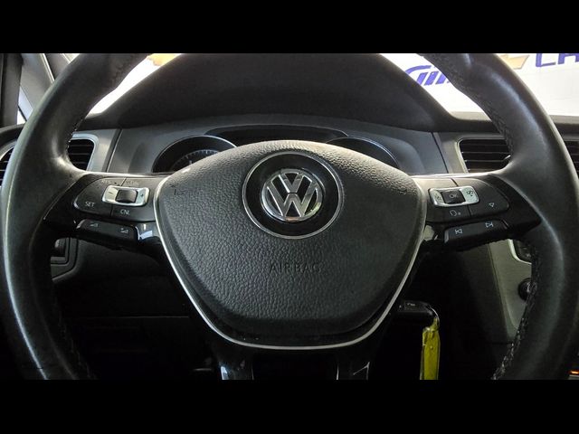 2015 Volkswagen Golf TSI SE