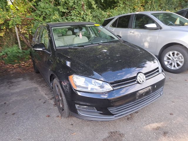 2015 Volkswagen Golf TSI SE