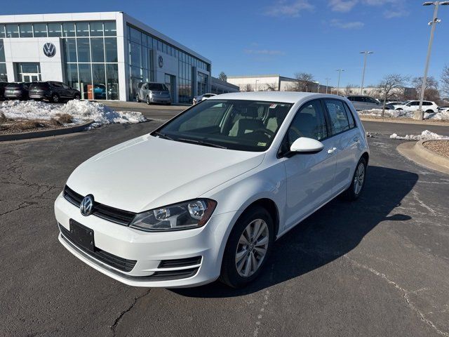 2015 Volkswagen Golf TDI S