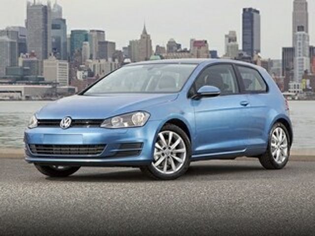 2015 Volkswagen Golf TSI S