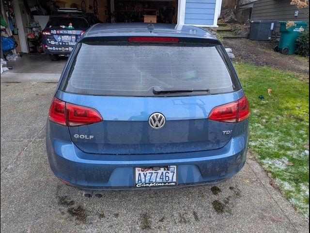 2015 Volkswagen Golf TDI S