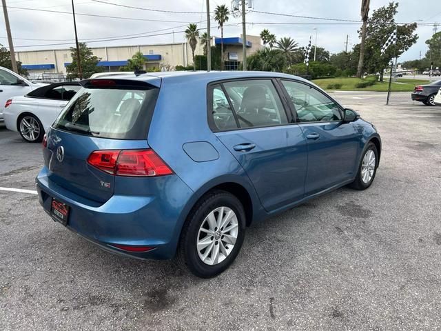 2015 Volkswagen Golf TSI S