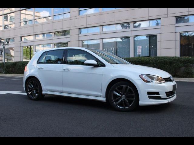 2015 Volkswagen Golf TSI SE