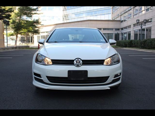 2015 Volkswagen Golf TSI SE