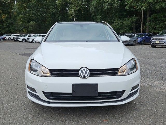 2015 Volkswagen Golf TDI SE