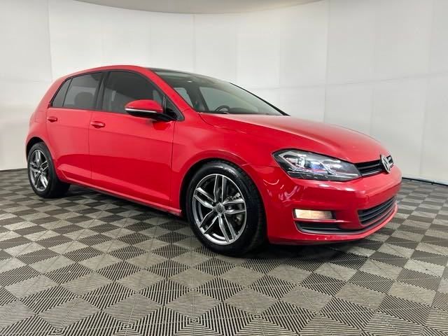 2015 Volkswagen Golf TDI SE