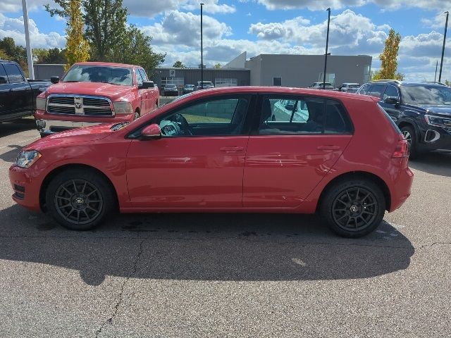 2015 Volkswagen Golf TDI S