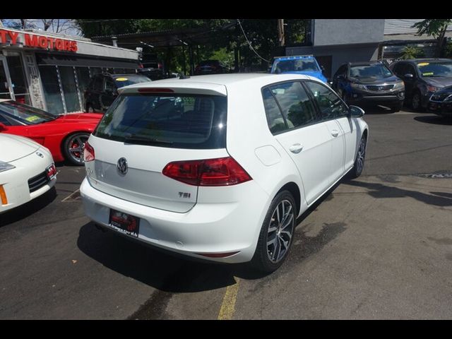 2015 Volkswagen Golf TSI SE