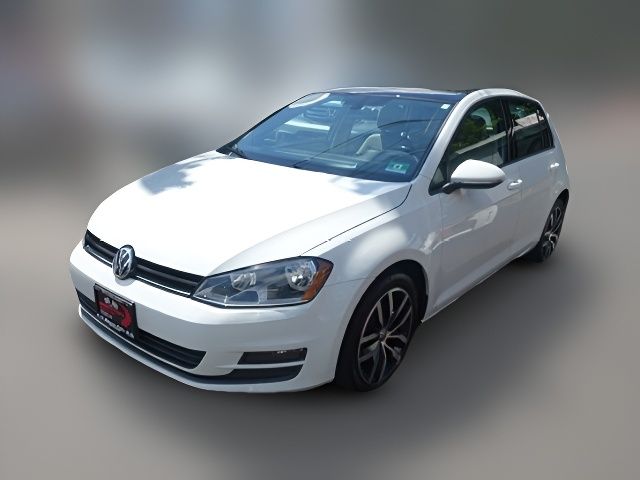 2015 Volkswagen Golf TSI SE