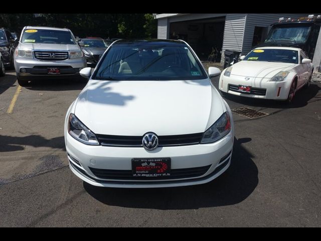 2015 Volkswagen Golf TSI SE