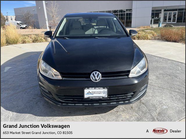 2015 Volkswagen Golf TSI SE