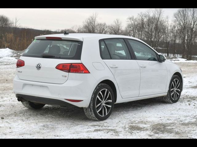 2015 Volkswagen Golf TSI SE