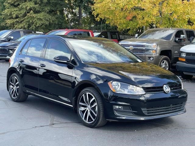 2015 Volkswagen Golf TSI SE