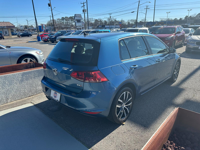 2015 Volkswagen Golf TSI SE