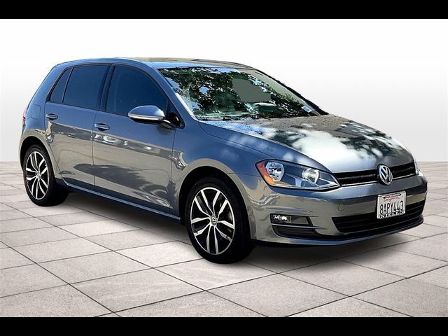 2015 Volkswagen Golf TSI SE