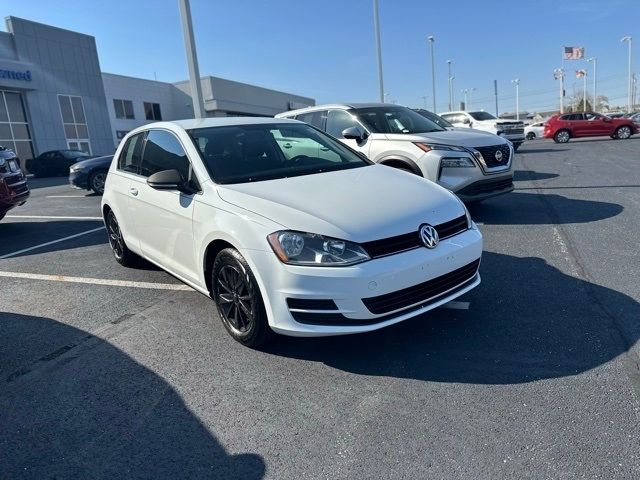 2015 Volkswagen Golf TSI S