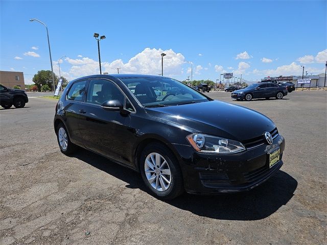 2015 Volkswagen Golf TSI S