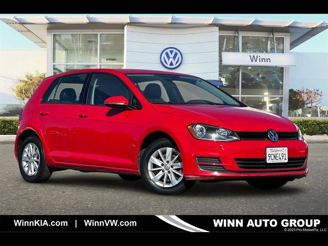 2015 Volkswagen Golf TSI S