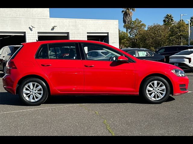 2015 Volkswagen Golf TSI S