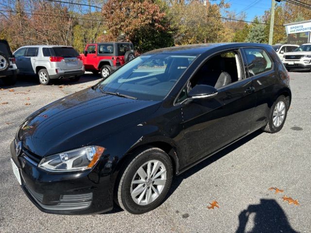 2015 Volkswagen Golf TSI S