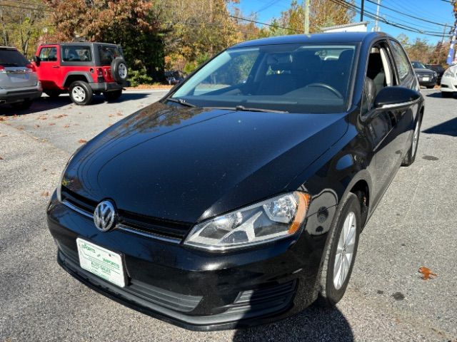 2015 Volkswagen Golf TSI S