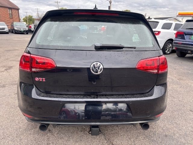 2015 Volkswagen Golf TSI S