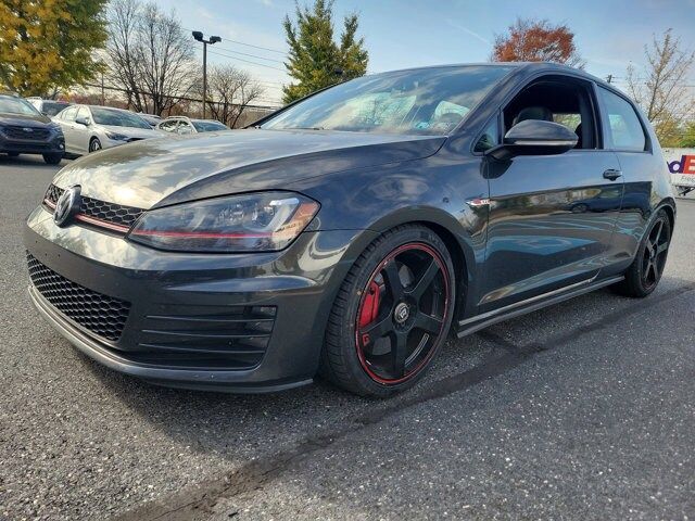 2015 Volkswagen Golf GTI SE Performance